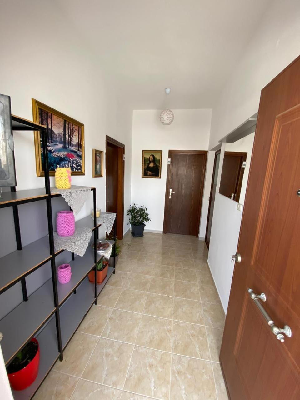 Vila Avni Likometi 사밀 객실 사진
